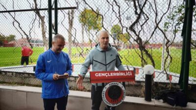 Gençlerbirliği Teknik Direktörü Bernd Storck, Galatasaray ile oynayacakları maç öncesinde