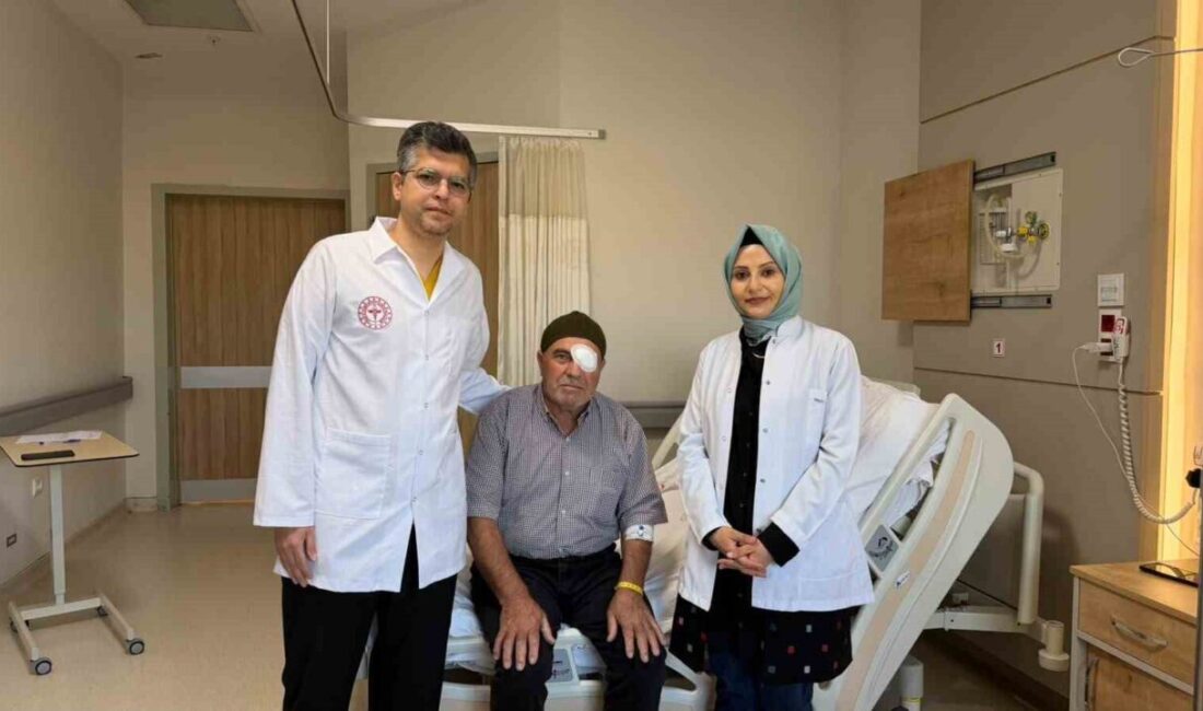 Bilecik Eğitim ve Araştırma Hastanesi’nde ilk defa iki göz ameliyatı
