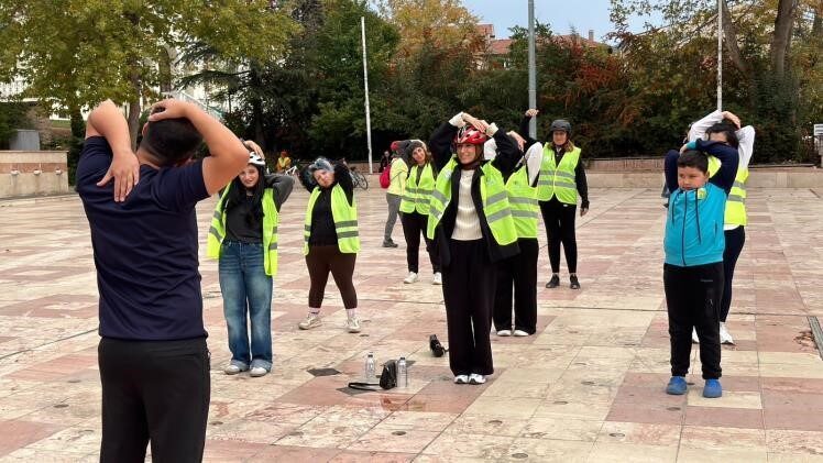 Bilecik Cumhuriyet Meydanı, ‘Mahallemde Hareket Var’ etkinliği hareketli bir güne