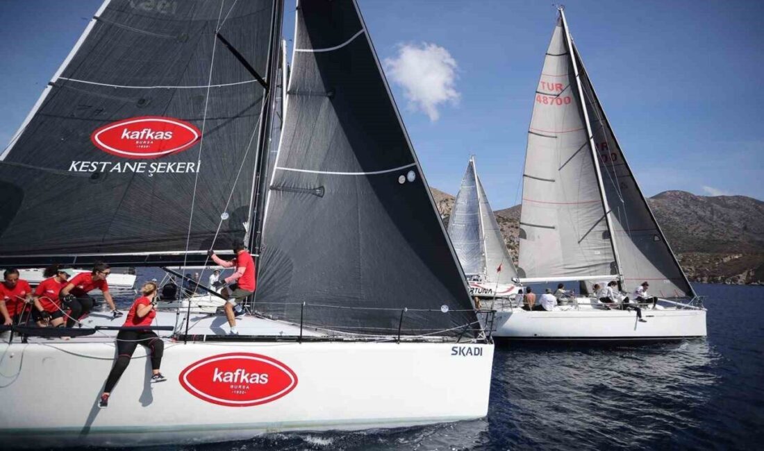 Bursalı yelken takımı mücadele ettiği Datça’daki Knidos Cup Yelken Yarışları’nda