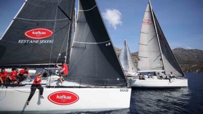 Bursalı yelken takımı mücadele ettiği Datça’daki Knidos Cup Yelken Yarışları’nda