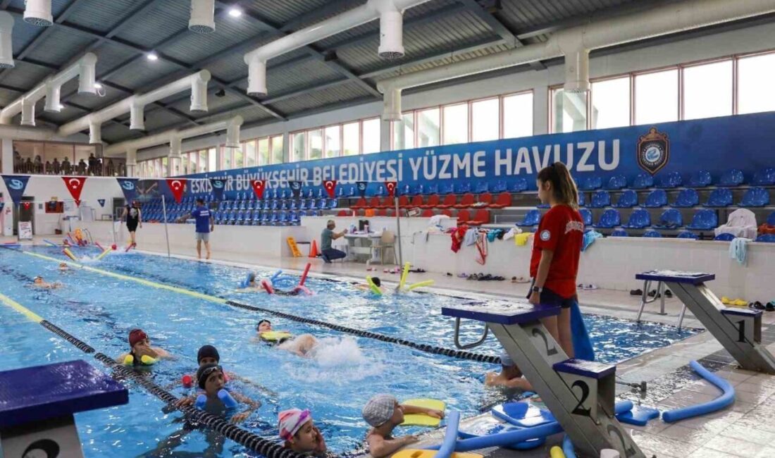 Eskişehir Büyükşehir Belediyesi, çocukları ve yetişkinleri sporla buluşturmaya devam ediyor.