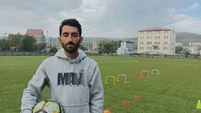 Çıldır’da futbol kursu başlıyor Çıldır Gençlik ve Spor İlçe Müdürlüğü tarafından 9-14 yaş aralığındaki