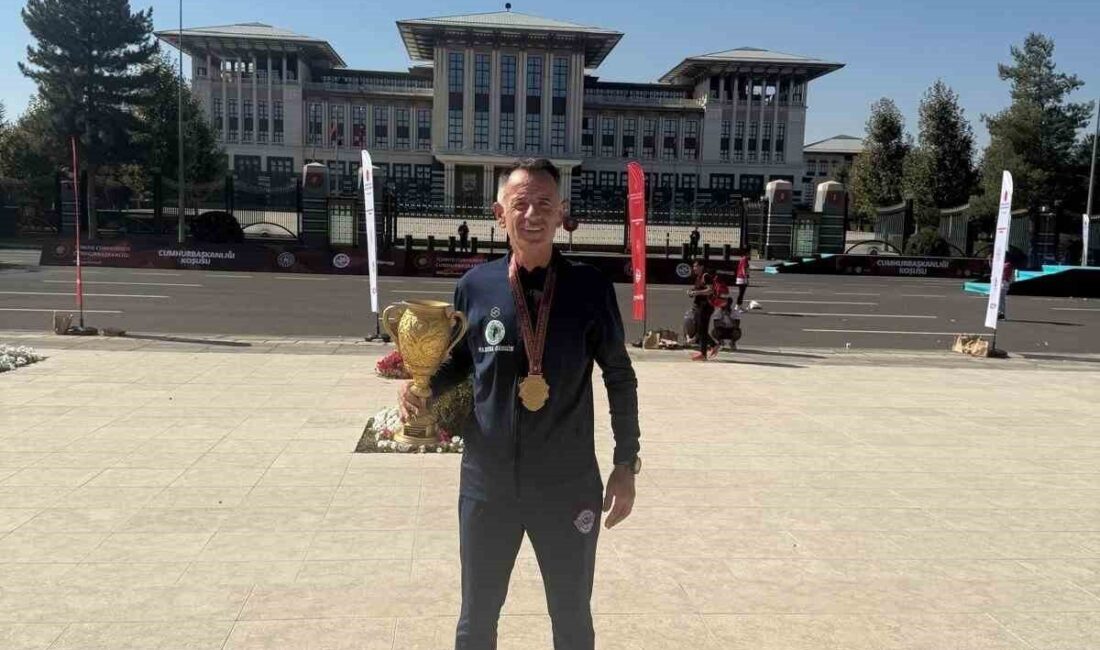 Cumhurbaşkanlığı Yarı Maratonuna Eskişehir’den katılan sporcular bin 200 kişi arasında