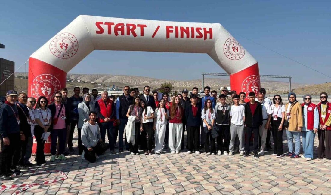 Erzincan’ın İliç ilçesinde, 29 Ekim Cumhuriyet Bayramı etkinlikleri kapsamında düzenlenen