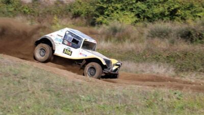 Sakarya’nın Karasu ilçesinde düzenlenen 2026 Türkiye Off-Road Şampiyonası’nın 6. ve