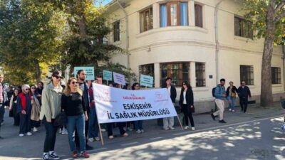 Eskişehir İl Sağlık Müdürlüğü tarafından Dünya Yürüyüş Günü kapsamında düzenlenen
