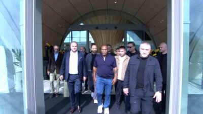 Dünyaca ünlü boksör Mike Tyson, İstanbul’a geldi. Bir dizi projesi