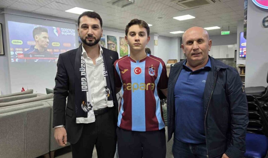 Düzce’de Trabzonspor ve Beşiktaş taraftar dernekleri, Trabzonspor-Beşiktaş müsabakasını Düzce Trabzonlular