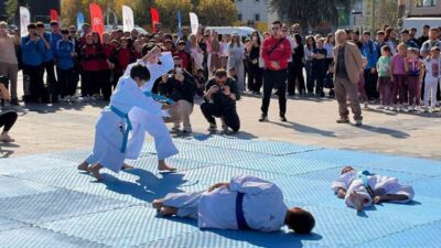 Düzce’de Amatör Spor Haftası etkinliklerinde jimnastik, karate ve güreş branşlarındaki