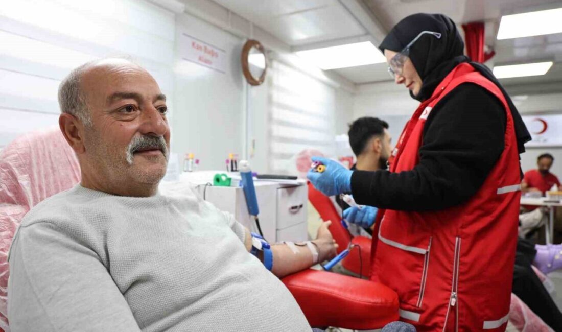 Elazığ Medilines Hastanesi ve Türk Kızılayı iş birliğiyle Kızılay Haftası
