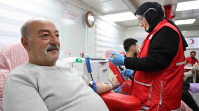 Elazığ Medilines Hastanesi ve Türk Kızılayı iş birliğiyle Kızılay Haftası