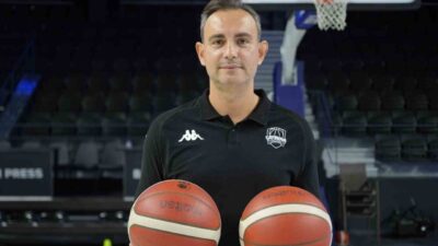 2010 Dünya Basketbol Şampiyonası’nda gümüş madalya kazanan A Milli Erkek