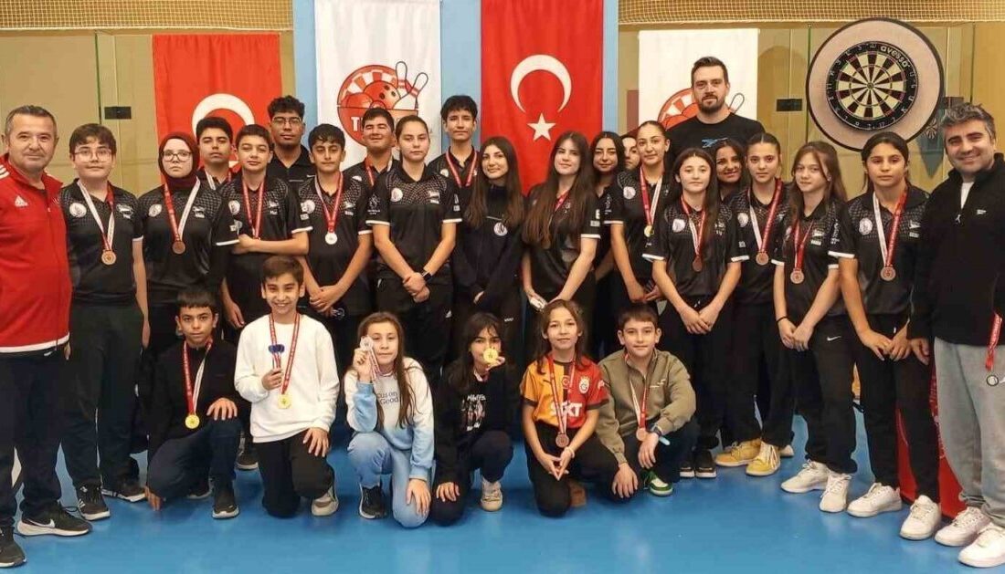 Eskişehir’de Dart İl Birinciliği müsabakaları tamamlandı Eskişehir’de düzenlenen Dart Minikler, Yıldızlar, Gençler, Büyükler ve Veteranlar İl