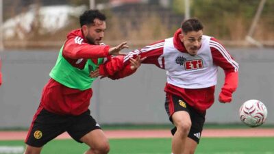 TFF 3. Lig 2. Grup’ta mücadele eden Eskişehirspor, 1922 Akşehir