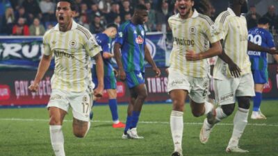 Trendyol Süper Lig’de deplasmanda Çaykur Rizespor’u 3-0 mağlup eden Fenerbahçe,