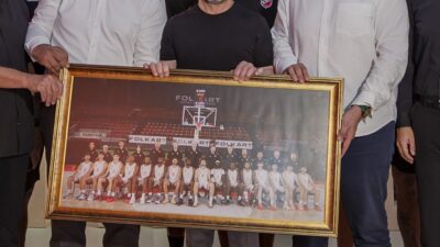 Folkart, Karşıyaka Basketbol’a 50 milyon TL’lik destekte bulundu. Karşıyaka Spor
