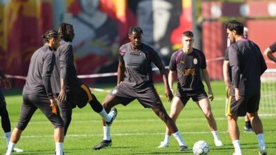 Galatasaray, UEFA Şampiyonlar Ligi’nde İspanyol ekibi Barcelona ile evinde oynayacağı