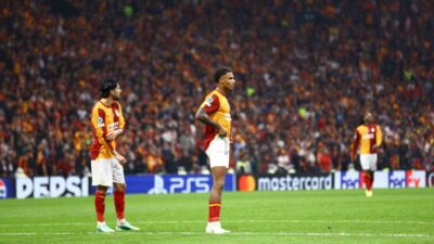 Galatasaray, Barcelona maçıyla UEFA Şampiyonlar Ligi’nde bu sezon 2. mağlubiyetini