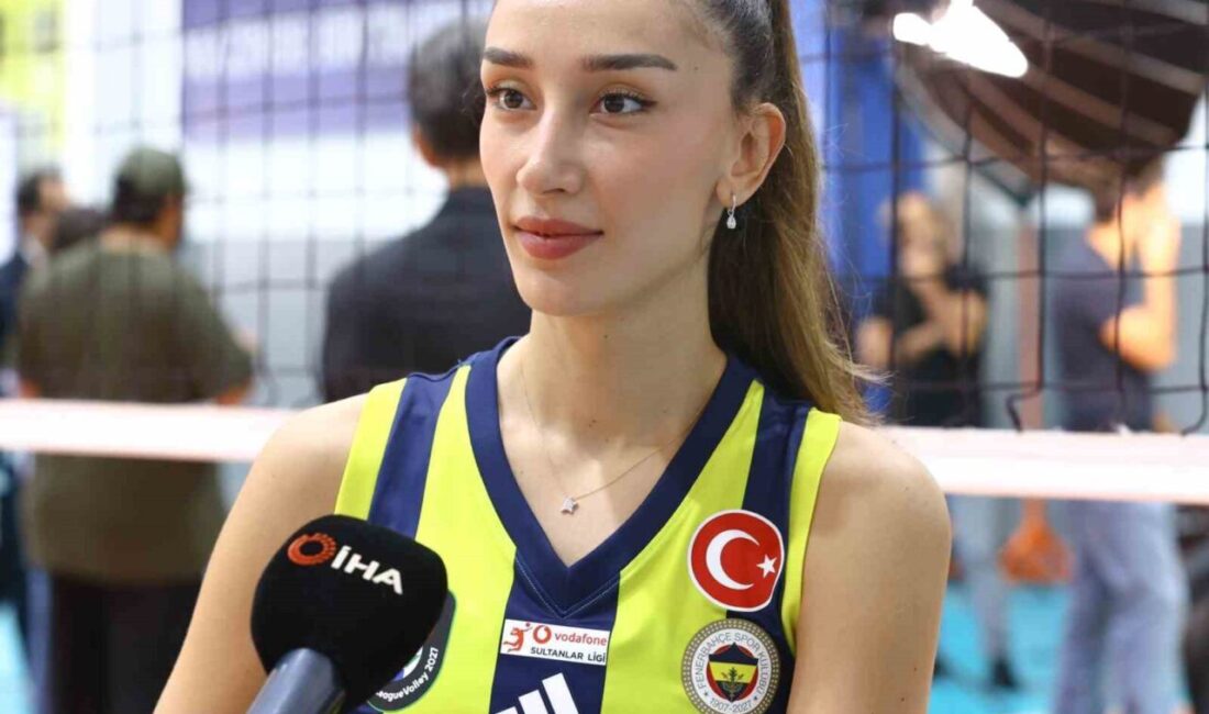 Fenerbahçe Medicana’nın başarılı oyuncusu Hande Baladın, her kupada şampiyonluğa oynama