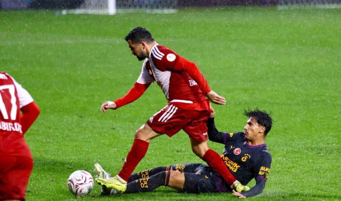 Galatasaray, Trendyol 1. Lig ekiplerinden Pendikspor ile oynadığı hazırlık maçında