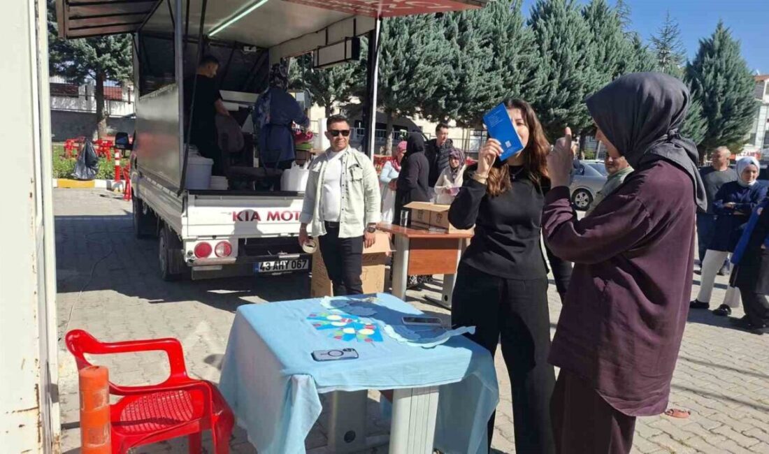 Kütahya’nın Hisarcık ilçesinde, Emzirme ve Normal Doğum Haftası kapsamında anne