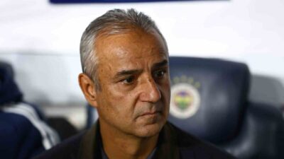 Fenerbahçe Teknik Direktörü İsmail Kartal, sarı-lacivertlilerin başında Galatasaray’a karşı oynadığı