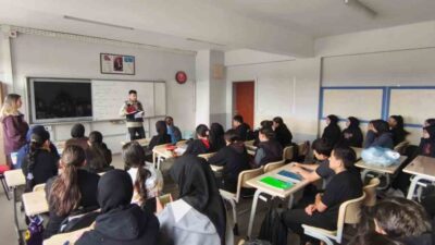 Afyonkarahisar İl Jandarma Komutanlığı tarafından 6 ilçedeki okullarda 715 öğrenci