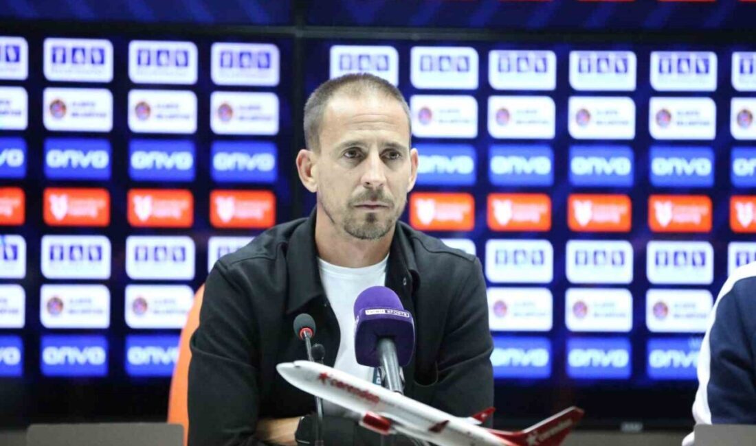 Corendon Alanyaspor Teknik Direktörü Joao Pereira, Kocaelispor’a 2-1 mağlup oldukları