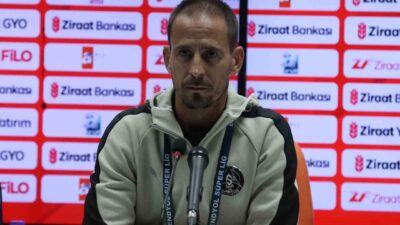 Corendon Alanyaspor Teknik Direktörü Joao Pereira, galibiyetin kendileri için zorunluluk