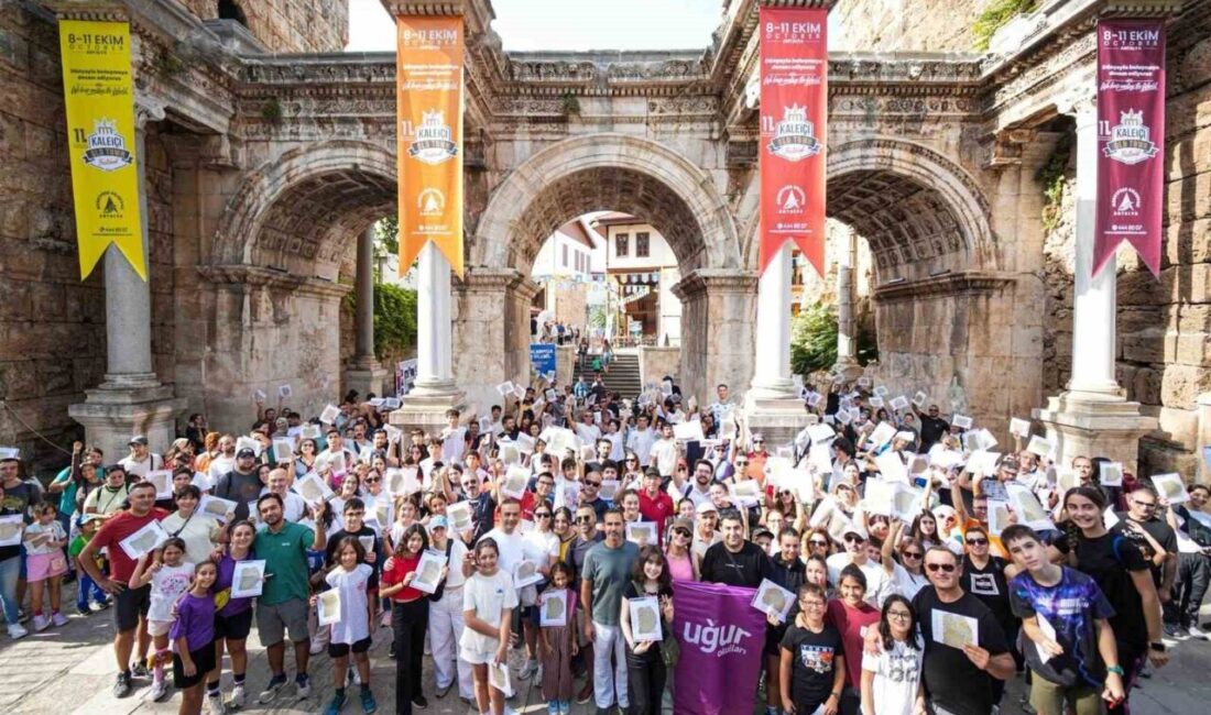 Antalya Muratpaşa Belediyesi’nin bu yıl 11’incisini düzenlediği Uluslararası Kaleiçi Old