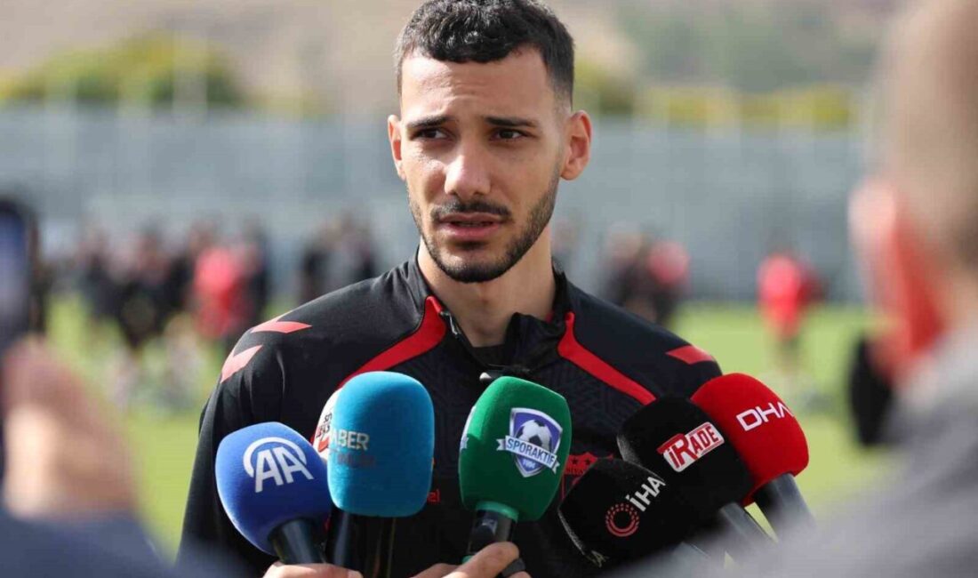Sivasspor’un orta saha oyuncusu Kamil Fidan, Süper Lig’e çıkmayı istediklerini
