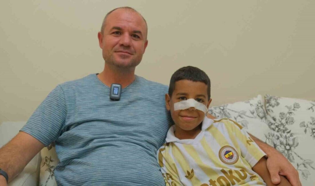 Karaman’da burun ameliyatı geçiren 9 yaşındaki Fenerbahçe taraftarı Abdullah Tayyip
