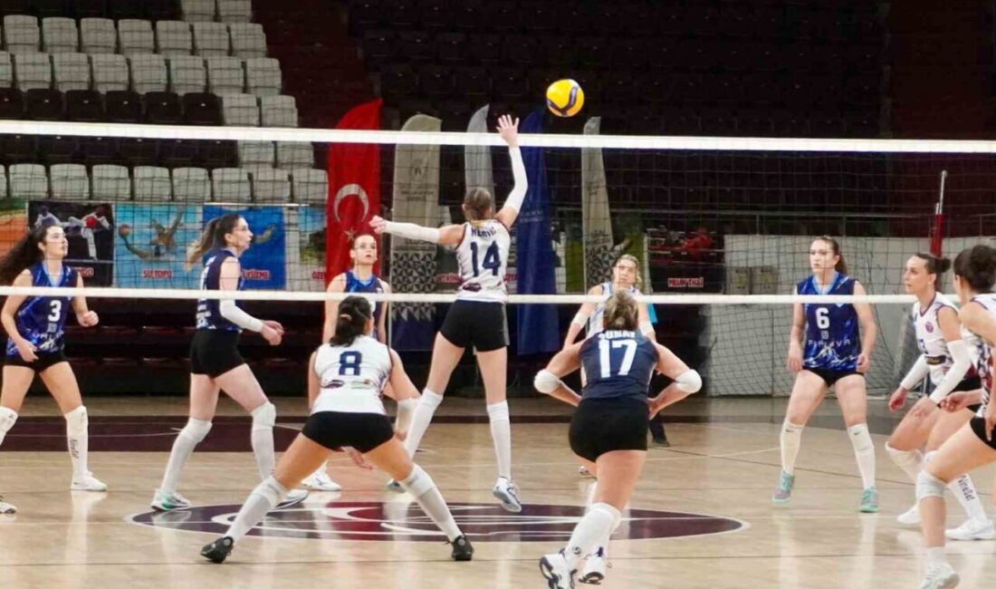 Kayseri Atletikspor Voleybol Takımı ligin 3. haftasında ilk mağlubiyetini aldı.