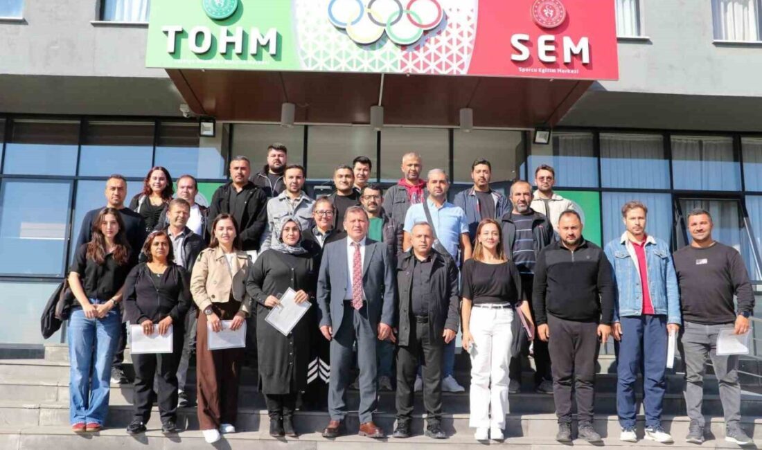 Kayseri’de Gençlik ve Spor İl Müdürlüğü personeline arama kurtarma eğitimi verildi Kayseri Gençlik ve Spor İl Müdürlüğü bünyesinde oluşturulan Hafif Arama