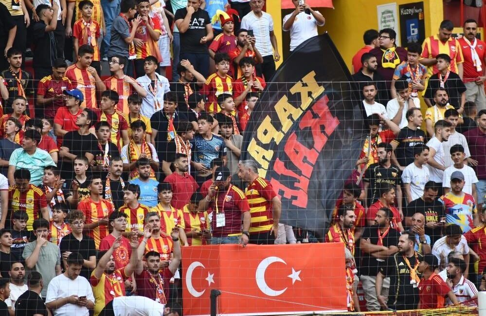 TFF 1. Lig’de oynanacak olan Kayserispor-Muğlaspor maçının bilet fiyatlarını açıklandı.