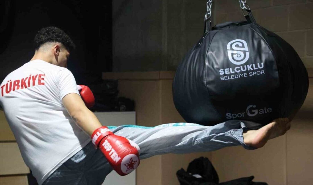 Konya’da kilo vermek için başladığı kick boksta gençler dünya şampiyonu