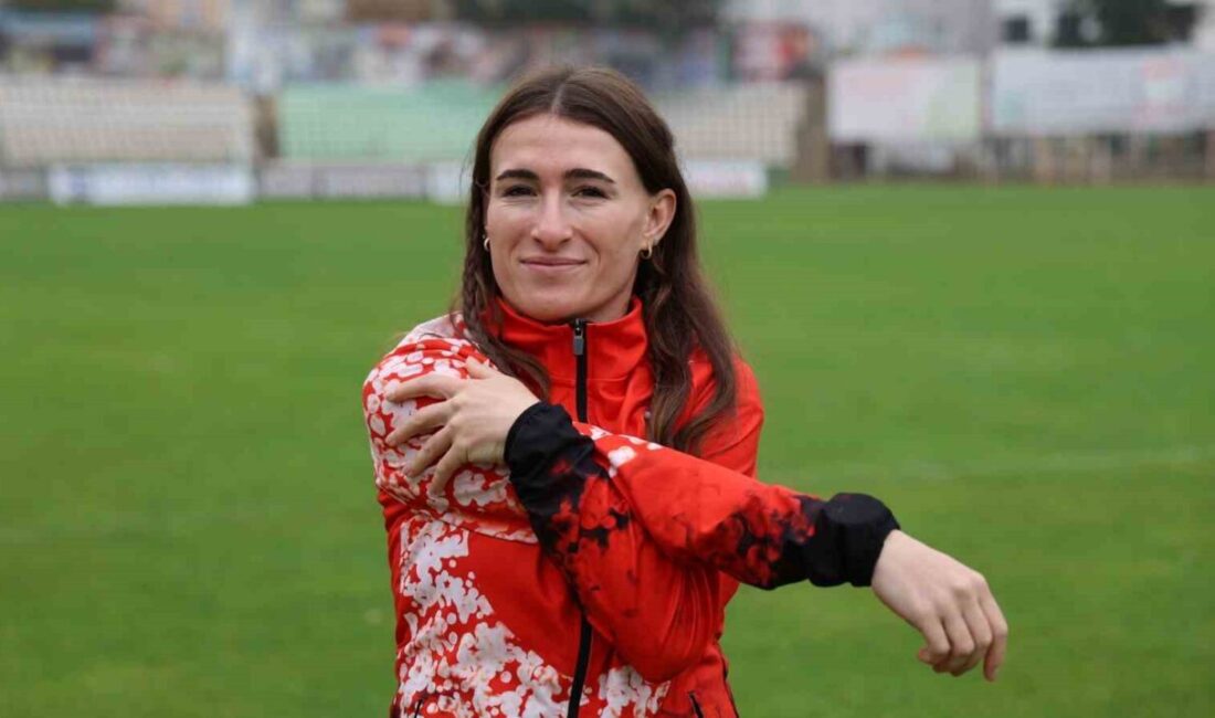 Kırşehir’de ortaokul yıllarında başladığı atletizme 13 yıldır ara vermeden devam