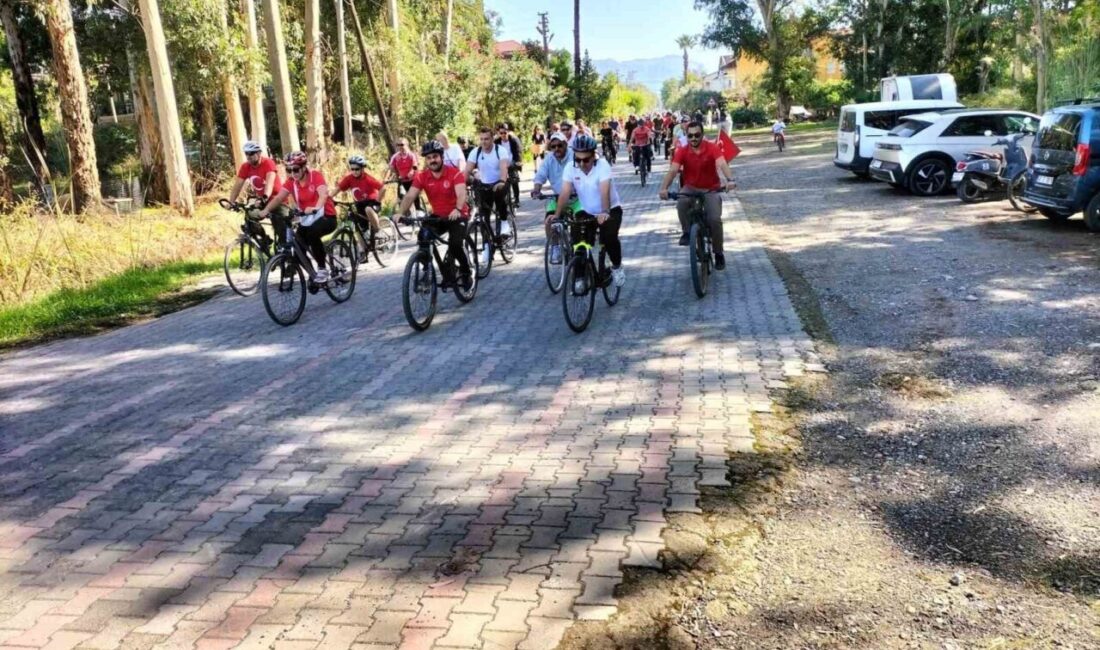 Muğla’nın Köyceğiz ilçesinde 29 Ekim Cumhuriyet Bayramı kapsamında Köyceğiz Kaymakamlığı