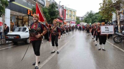 Adana’nın Kozan ilçesinde dünya ve olimpiyat şampiyonu milli güreşçi İsmet