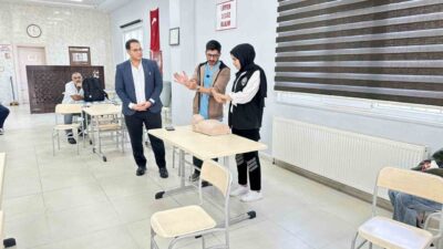 Mardin’de, Midyat Devlet Hastanesinin katkılarıyla kalp durması ve solunum yolunun