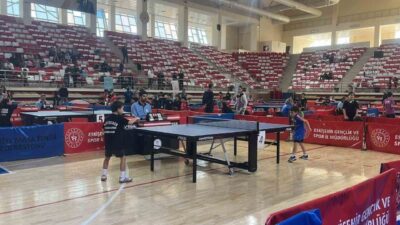 Türkiye Masa Tenisi Federasyonu tarafından Eskişehir’de düzenlenen Minikler Milli Takım