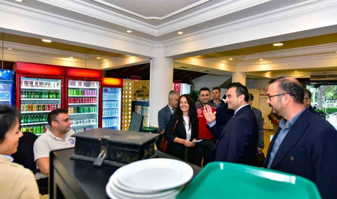 Menteşe Kaymakamı Ali Edip Budan başkanlığında, tütün mamullerinin zararlarının önlenmesi