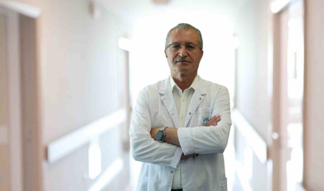 Mide kanserinin erken dönemde belirgin belirtiler vermeden ilerleyebileceğine dikkat çeken