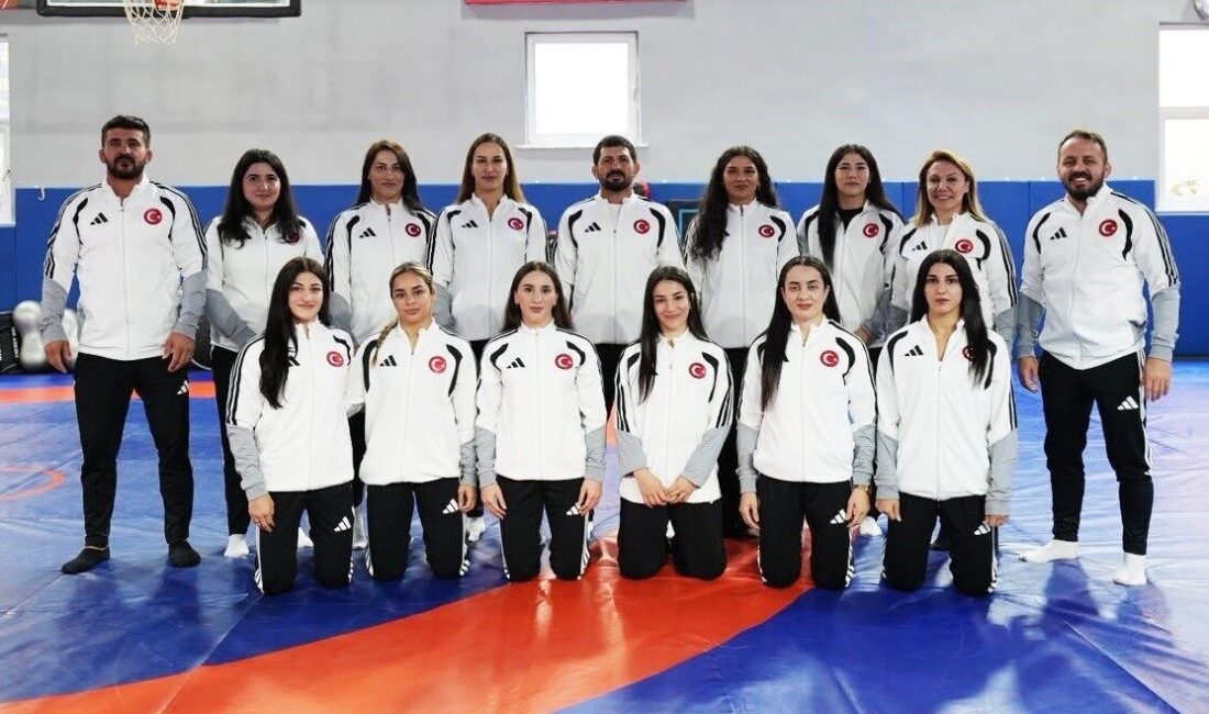 Kazakistan’ın başkenti Astana’da düzenlenen 2026 Dünya Büyükler Güreş Şampiyonası’nda yarın