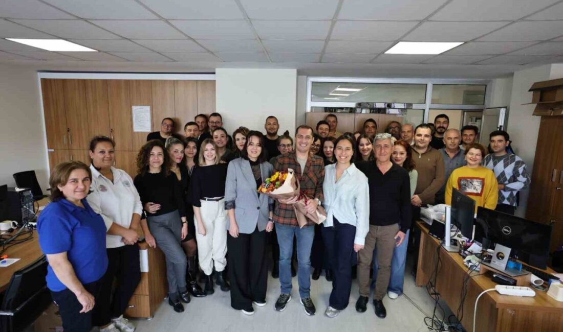 Muğla Büyükşehir Belediyesi mühendisi lösemi hastasına umut oldu Muğla Büyükşehir Belediyesi personeli Şamil Karagöz, kök hücre bağışında bulunarak