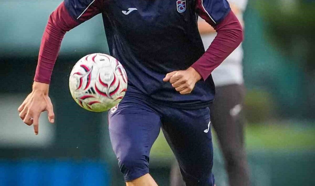 Trabzonspor’un başarılı futbolcusu Mustafa Eskihellaç, Samsunspor karşılaşmasıyla bordo-mavili forma altında
