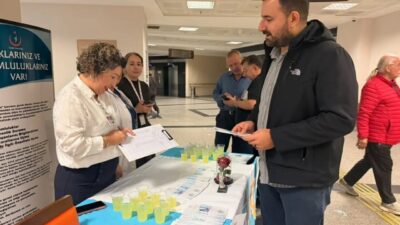 Hasta Hakları Günü kapsamında Nazilli Devlet Hastanesi’nde farkındalık standı açılarak