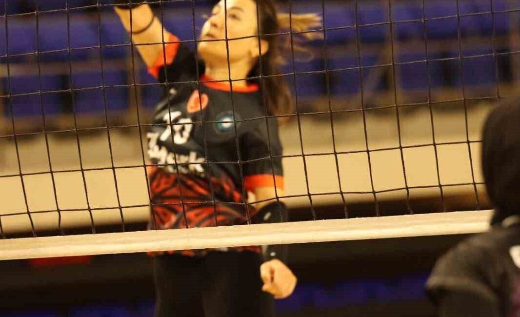 Niğde’de düzenlenen 4. Kamu Spor Oyunları Kadınlar Voleybol Müsabakaları tamamlandı.