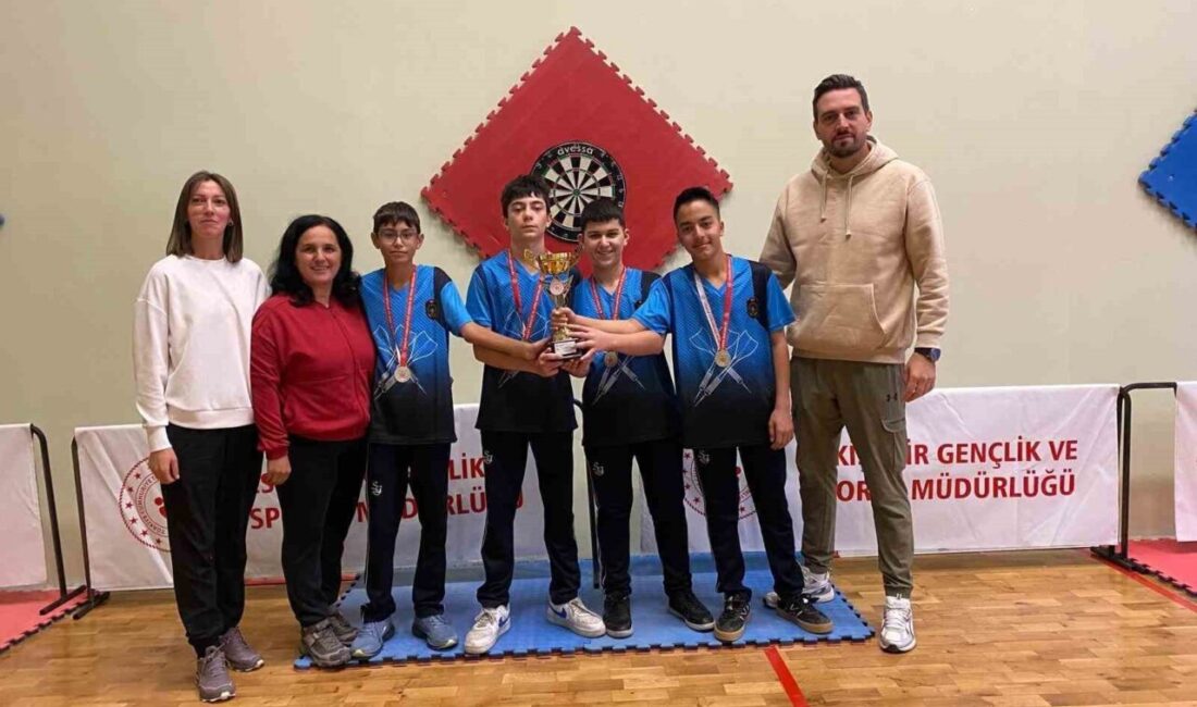 Eskişehir’de düzenlenen 2026-2027 Eğitim-Öğretim Yılı Okul Sporları Dart Yıldız Erkek